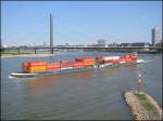 Ein Container-Schubverband auf dem ...  Thomas Schmidt 02.04.2007