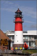 Der 22 m hohe Leuchtturm von B�sum ist seit 1913 ...