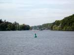 Frachtschiff auf dem Griebnitzsee ...  Bodo Krakowsky 10.10.2010