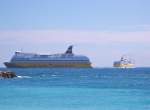 Hier das F�hrschiff Mega Express Four , kurz vor dem Einlaufen ...