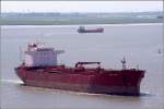 Die 1996 gebaute EMMA VICTORY (IMO 9105085) am 11.07.2011 Weser ...