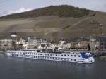 Flusskreuzfahrtschiff ХАЙНРИХ ХАЙНЕ = ...  Volkmar D�ring 12.04.2012