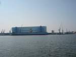 Volkswerft Stralsund,davor ein neu ...  rainer ullrich 23.05.2008