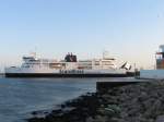Passagier- und RoRo-Frachtschiffe (F�hren) Scandlines-F�hrschiff Prins Richard, (IMO 9144419) bedient die VOGELFLUGLINIE R�dbyhavn - Puttgarden; hier unmittelbar vor dem Anlegen in Deutschland, die Bugklappe ist bereits ge�ffnet; 19.12.2008
