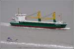 St�ckgut- und Mehrzweckfrachter Die 2007 gebaute BREMER ELENA (IMO 9347073) f�hrt am 27.08.2007 Weser abw�rts. Sie ist 90 m lang, 15 m breit, hat eine GT von 3172 und f�hrt unter der Flagge von Gibraltar.