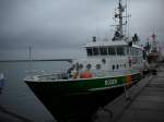 Zollschiffe Das Zollschiff 'R�GEN' am 10.M�rz 2009 im Stadthafen von Sassnitz
