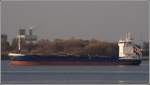 Weser Die 2002 gebaute ULRIKE G. (fr�herer Name: KATHRIN; IMO 9156113) liegt am 08.11.2008 auf der Weser auf Reede bei Nordenham-Blexen. Sie ist 99,80 m lang, 12,80 m breit und hat eine GT von 2994. Heimathafen ist St. John's auf Antigua and Barbuda.
