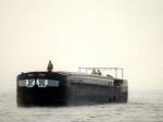 Frachtschiffe Frachtschiff 'Cecile' nach seiner Ankunft am Traunsee, �sterreich, das Ruderhaus ist noch demontiert, Dezember 1995