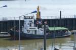die FLENSBURG beim Ablegen ...  Wolfram Tribull 11.04.2009