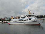 ADLER V (IMO 7824869) am 19.6.2012, Kiel /  Seebäderschiff  / BRZ 295 / Lüa 35,8 m, B 8,1 m, Tg 1,65 m / 1 Diesel, KHD BA 16 M 816, 589 kW (801 PS), 1 Festpropeller, 10 kn / 295 Pass.