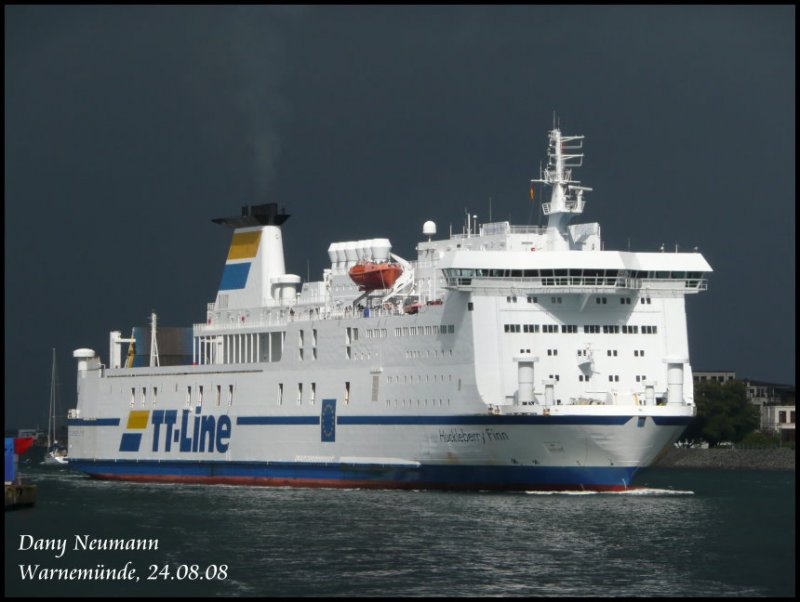 Hackelberry Finn der TT-Line in Warnem�nde. 