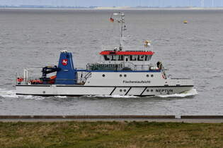 NEPTUN , Fischereiaufsicht , Baujahr 2020 , MMSI 211332370 , 30,70 x 7,80 m , Cuxhaven - Alte Liebe , 08.04.2025 