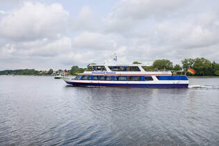 Elektrofhre Warnowstromer in Rostock.