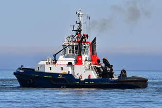 VB BREMEN , Schlepper , IMO 9211212 , Baujahr 2001 , 32 x 12 m , Cuxhaven - Alte Liebe , 12.04.2025 , 
