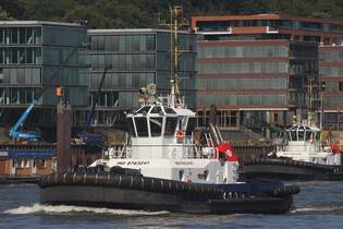 Schlepper VB RASANT; Eigner/Betreiber: Boluda; Aufnahmeort: Elbe/Hafen Hamburg, Deutschland; Datum: 30.06.2025; Info: (IMO 9763241) Seeschiffsassistenz-Schlepper / Damen ASD 2411 / GT 268 / La