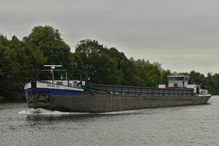 GMS WERE DI, ENI 06001770, gemeldet in Gent (B), auf der Maas zu Tal nahe Maastricht.