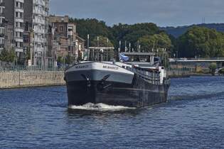 MY BARCO; GMS; ENI 02327313; L50,80; B 6,10; 610 t; BJ 1964; gebaut in der Werft Hellemans in Boom;(B); ex Namen Clemar / Tania / Jo-Ei II; Eigner Schifahrtbetrieb MI BARCO in Maasbracht (NL), auf der