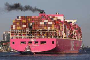 Containerfrachtschiff ONE TRIUMPH;  Eigner/Betreiber: ONE; Aufnahmeort: Elbe/Hafen Hamburg, Deutschland; Datum: 19.09.2025; Info: (IMO 9769271) Das Bild zeigt die ONE   TRIUMPH whrend des