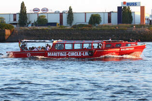 Hafenbarkasse  BALLINSTADT (ENI 05101090); Eigner/Betreiber: MCL; Datum: 02.08.2013; Aufnahmeort: Elbe/Hafen Hamburg, Deutschland.