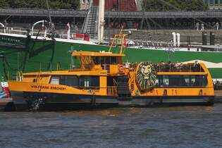 Hadag Hafenfhre WOLFGANG BORCHERT (ENI 05114630); Eigner/Betreiber: Hadag; Datum: 13.10.2025; Aufnahmeort: Elbe/Hafen Hamburg, Deutschland.