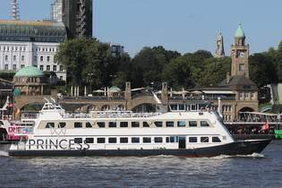 Fahrgastschiff PRINCESS  (IMO 8876302); Eigner/Betreiber: Reederei Kapitn Prsse; Datum: 11.08.2025; Aufnahmeort: Elbe/Hafen Hamburg, Deutschland.