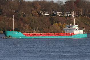 Frachtschiff SARAH-B (IMO 9119622); Datum: 06.11.2025; Aufnahmeort: Elbe/Hafen Hamburg, Deutschland.