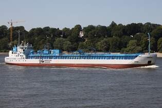 Tankschiff FROYA (IMO 9345350); Datum: 13.08.2025; Aufnahmeort: Elbe/Hafen Hamburg, Deutschland.