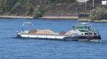 Im Bild das Gtermotorschiff ADRIAAN PIETER (ENI: 02327246), welches Ende September 2025 auf dem Rhein unterwegs war.