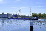 Koppelverband Panerai, rheinaufwrts, im Hintergrund der Hafen Neubreisach (Neuf-Brisach)/Elsa, April 2025