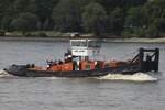 Schlepper und Schuber KARL HEINZ; Eigner/Betreiber: Meyrose; Aufnahmeort: Elbe/Hafen Hamburg, Deutschland; Datum: 14.07.2025; Info:  (ENI 02307020) Ex-Namen: Jan, Jannie, Diana, Omnia, Jessica, Frenk R, Cobra, Evodia / Schubschlepper / Lüa 23,38 ...