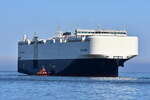 BLUE ASPIRE , Fahrzeugtransporter , IMO 9968607 , Baujahr 2024 , 200 x 38 m , 12.04.2025 , Cuxhaven - Alte Liebe , 