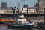 Schlepper CASTOR; Eigner/Betreiber: Museum; Aufnahmeort: Elbe/Hafen Hamburg, Deutschland; Datum: 01.07.2025; Info:  (IMO 5136622) (ENI 05300250 ab 1975) Ex-Name: GRPELINGEN (URAG) (1958-1991)