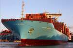 Containerfrachtschiff MARGRETHE MAERSK (IMO 9632131); Eigner/Betreiber: Maersk; Datum: 23.09.2025; Aufnahmeort: Elbe/Hafen Hamburg, Deutschland.