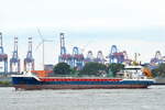 Die DOUWE-S IMO-Nummer:9467225 Flagge:Niederlande Lnge:95.0m Breite:14.0m Baujahr:2011 Bauweft:Hexing Shipbuilding&Repair Yard,Wenling China aufgenommen am 10.09.25 im Hamburger Hafen.