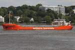 Frachtschiff LADY ARIETTE; Eigner/Betreiber: Wijnne Barends; Aufnahmeort: Elbe/Hafen Hamburg, Deutschland; Datum: 03.06.2025; Info: (IMO 9760378 / 244870420) Das Bild zeigt die  LADY ARIETTE beim