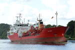 Die KEY NORTH IMO-Nummer:9020417 Flagge:Gibraltar Lnge:90.0m Breite:15.0m Baujahr:1992 Bauwerft:Sietas Schiffswerft,Hamburg Deutschland bei Fischerhtte im Nord-Ostsee-Kanal am 23.08.25
