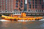 Schlepper JOHANNES DALMANN; Eigner/Betreiber: HPA; Aufnahmeort: Elbe/Hafen Hamburg, Deutschland; Datum: 10.06.2015; Info: (H-4000) Bei Bedarf auch als Eisbrecher im Einsatz, La 28,25 m, B 7,5 m,