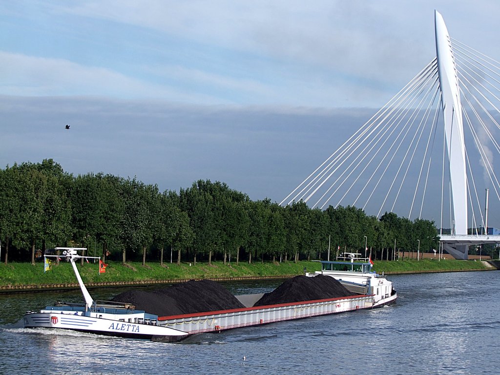 ALETTA(EuropaNr.:02318820;L=110;B=10,5mtr;2511t;Baujahr1990 im Bereich der Prins-Clausbrug bei Utrecht;100903