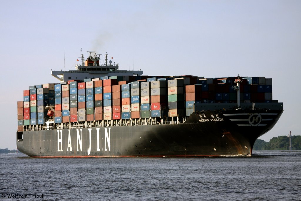 als HANJIN TIANJIN am 17.07.2010 bei Stade Hhe Stadersand - Schiffsdaten: http://wolfbulls-schiffsfotos.de.tl/HANJIN-TIANJIN--k1-9312767-k2-.htm