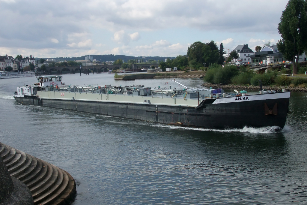  AN.KA  aus der Mosel kommend am deutschen Eck in Koblenz 22.9.2012