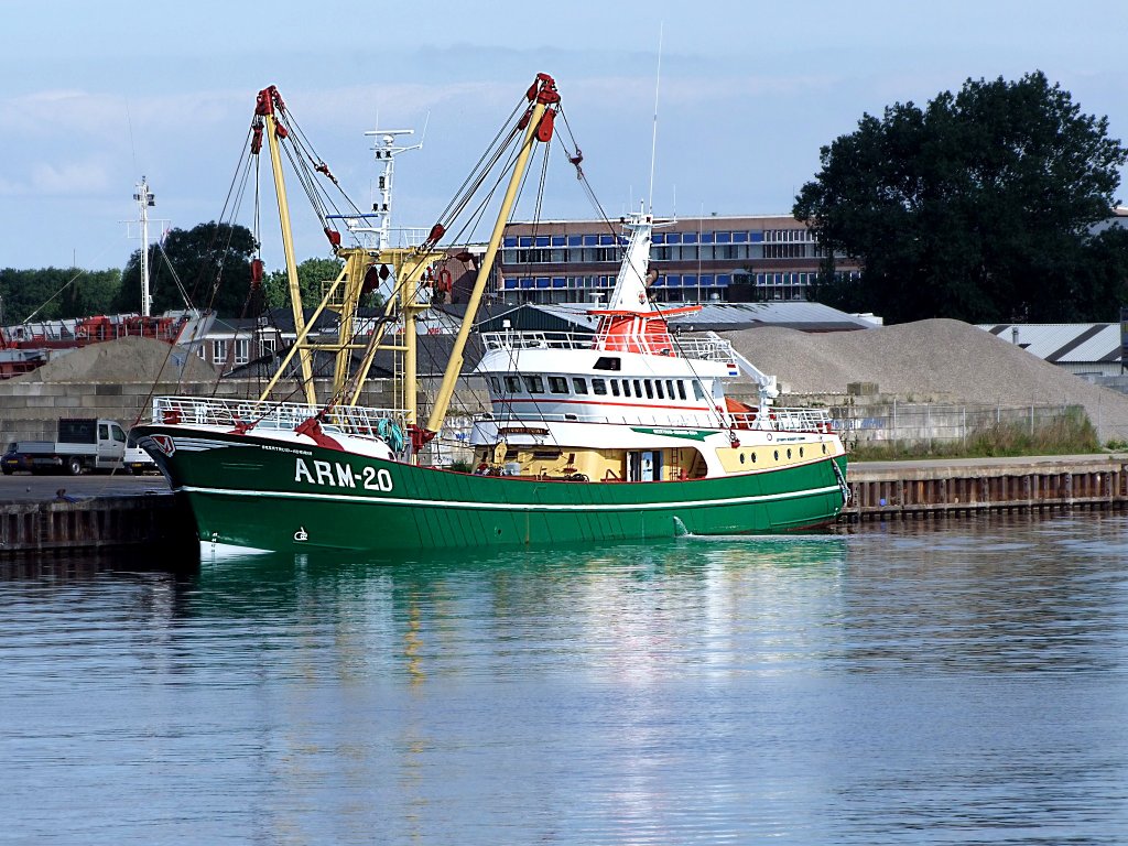 ARM-20 liegt bei Vlissingen vor Anker;100901