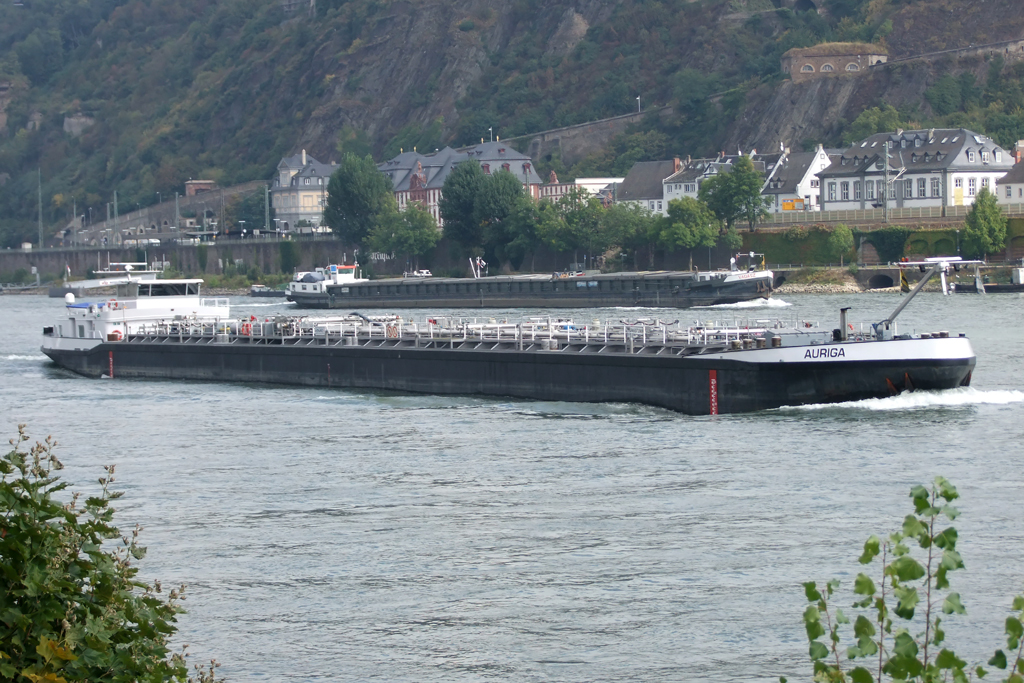  AURIGA  auf dem Rhein bei Koblenz 22.9.2012