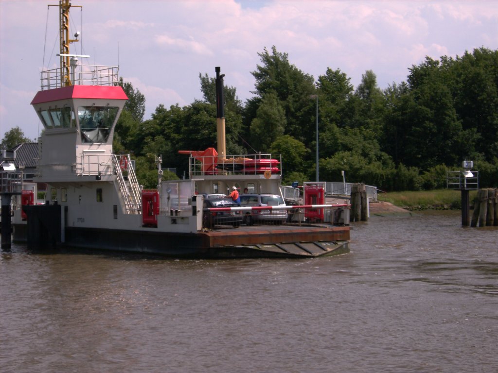 Auto-und Fugngerfhre OPPELN am Nord-Ostsee-Kanal