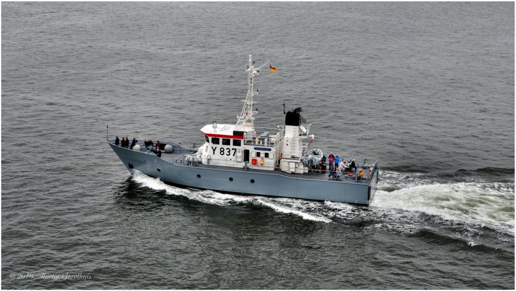 Baumholder Y 837 Sicherungsboot Klasse 905 der Bundesmarine am 26.06.2010 auf der Kieler Woche. L:28,70m/B:6,50m/Verdrngung 100t / 2x755 kw / 18 kn