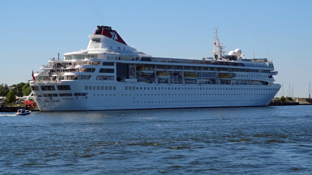 BRAEMAR    Kreuzfahrtschiff   Rostock-Warnemünde    20.07.2013