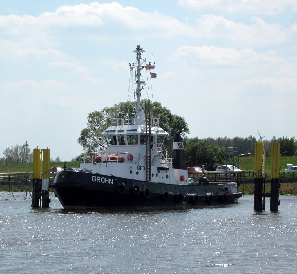 Bugsier-Schlepper Grohn , 8223048 , 29 x 9 , am 30.05.2011 im Bremer Neustdter Hafen.