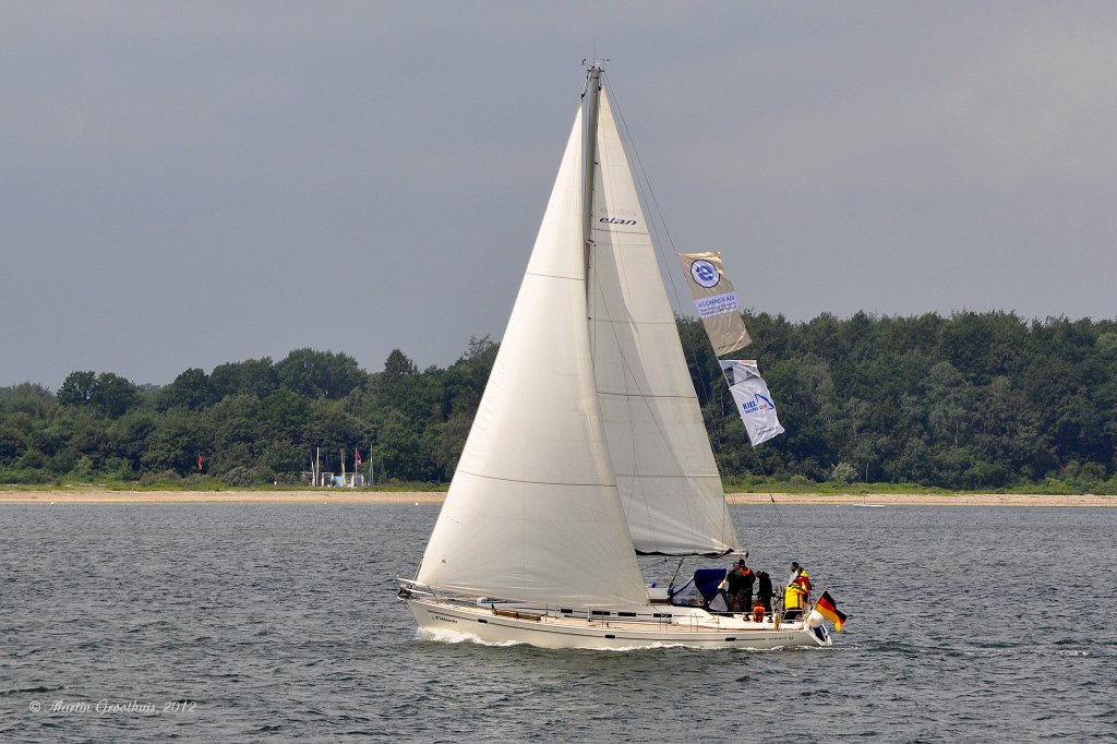 Charter - Segelyacht  Niddarsche  aus Fehmarn, am 26.06.2011 (Kieler Woche) auf der Kieler Frde. 
L: 17,70m / B: 4,18m / Tg: 2,10m / Segelflche: 118m / Volvo Penta 41 kw / Bj: 2004 / 8 Kojen / Flagge Deutschland