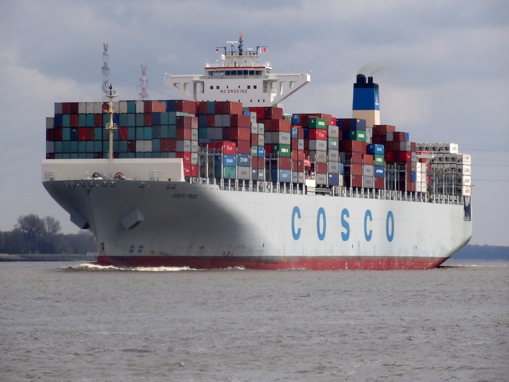COSCO PRIDE  Containerschiff     Lhe   27.04.2013