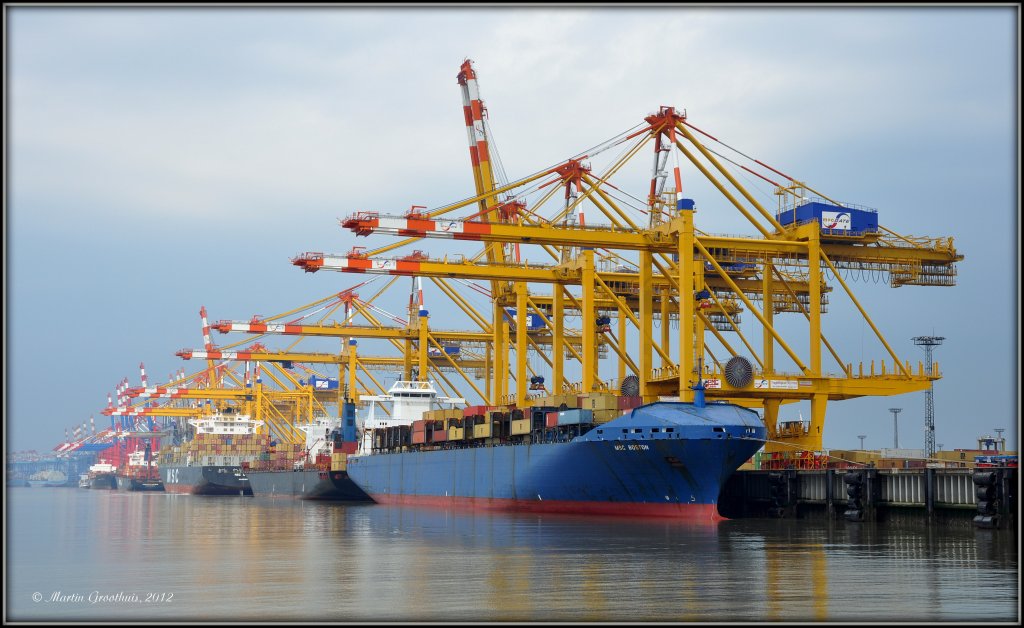 Das Containerterminal Bremerhaven am 31.07.2011.