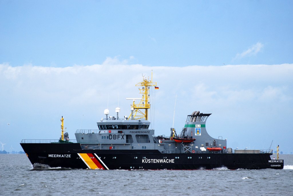 Das Fischereischutzboot Meerkatze IMO-Nummer:9421245 Flagge:Deutschland Länge:72.0m Breite:12.0m Baujahr:2009 Bauwerft:Peene Werft:Wolgast Deutschland vor der Alten Liebe Cuxhaven am 16.06.11